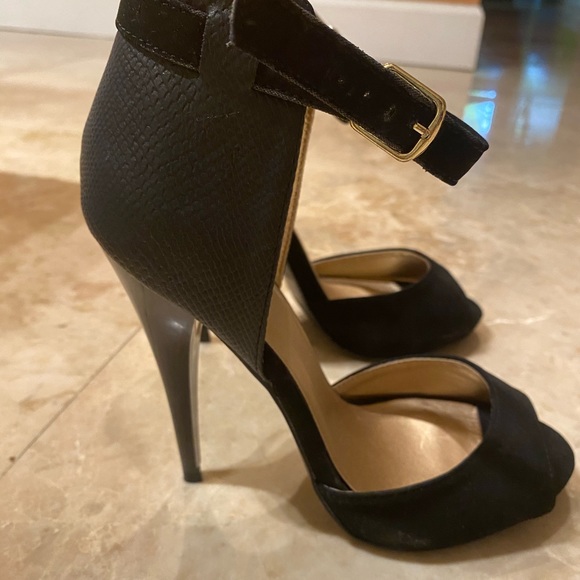 NEW Qupid Black Heels - Picture 2 of 4